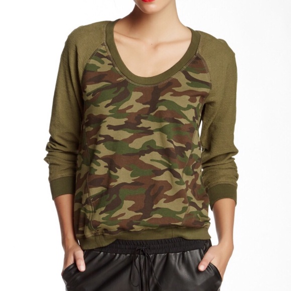 Trina Turk Tops - Trina Turk Faye Pullover Sweater XL
